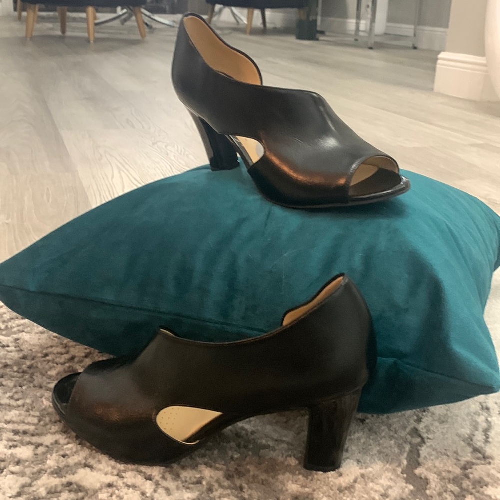 Life Stride pumps